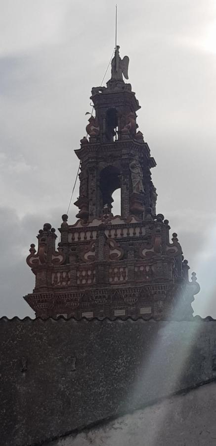 헤레스 데 로스 카바예로스 Entre Torres 빌라 외부 사진